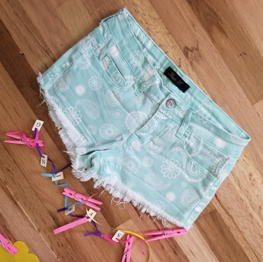 Klique B shorts small - Picture 3 of 7